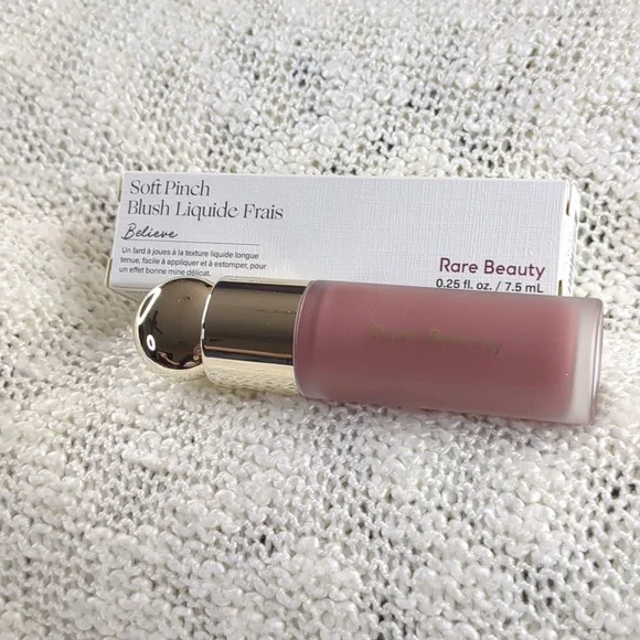 Rare Beauty Soft Pinch Blush in Believe, 7.5ml/0.25fl oz - Picture 2 of 11